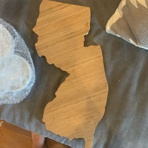 New Jersey Shaped Cutting Board - 💚 Hoboken